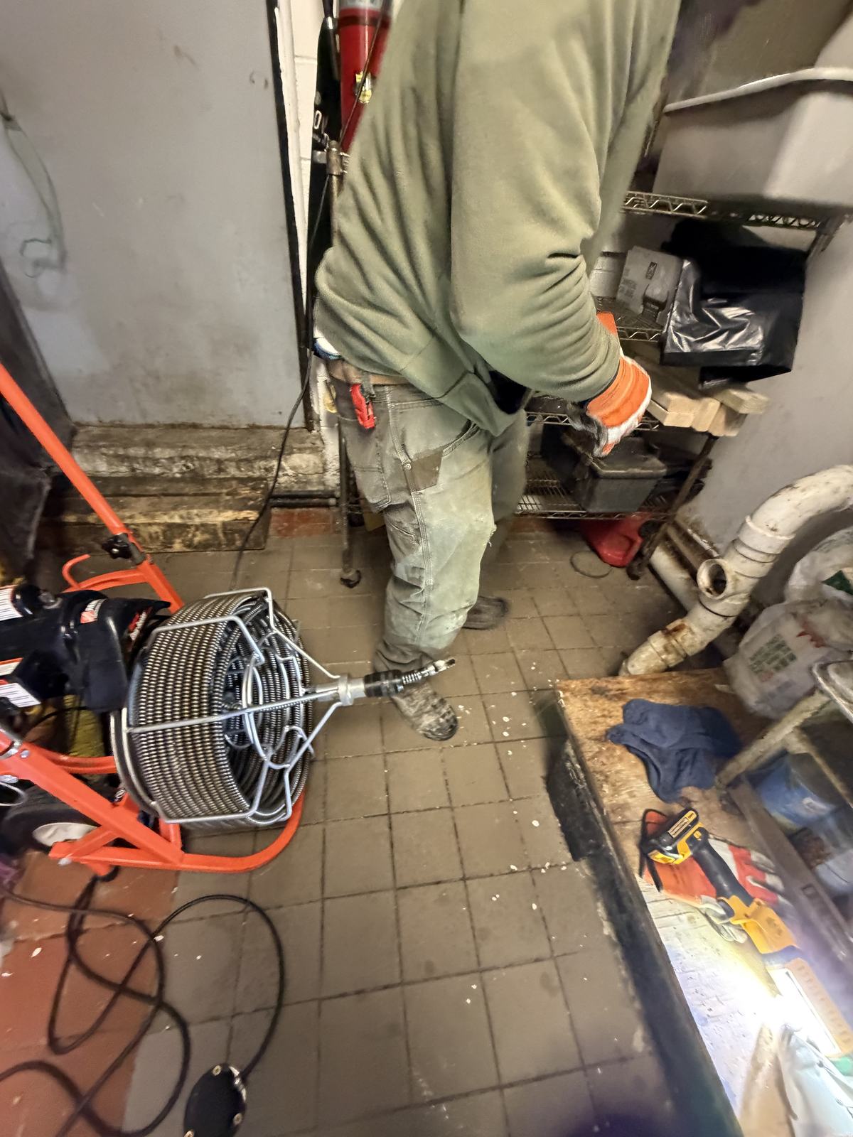 Emergency drain service